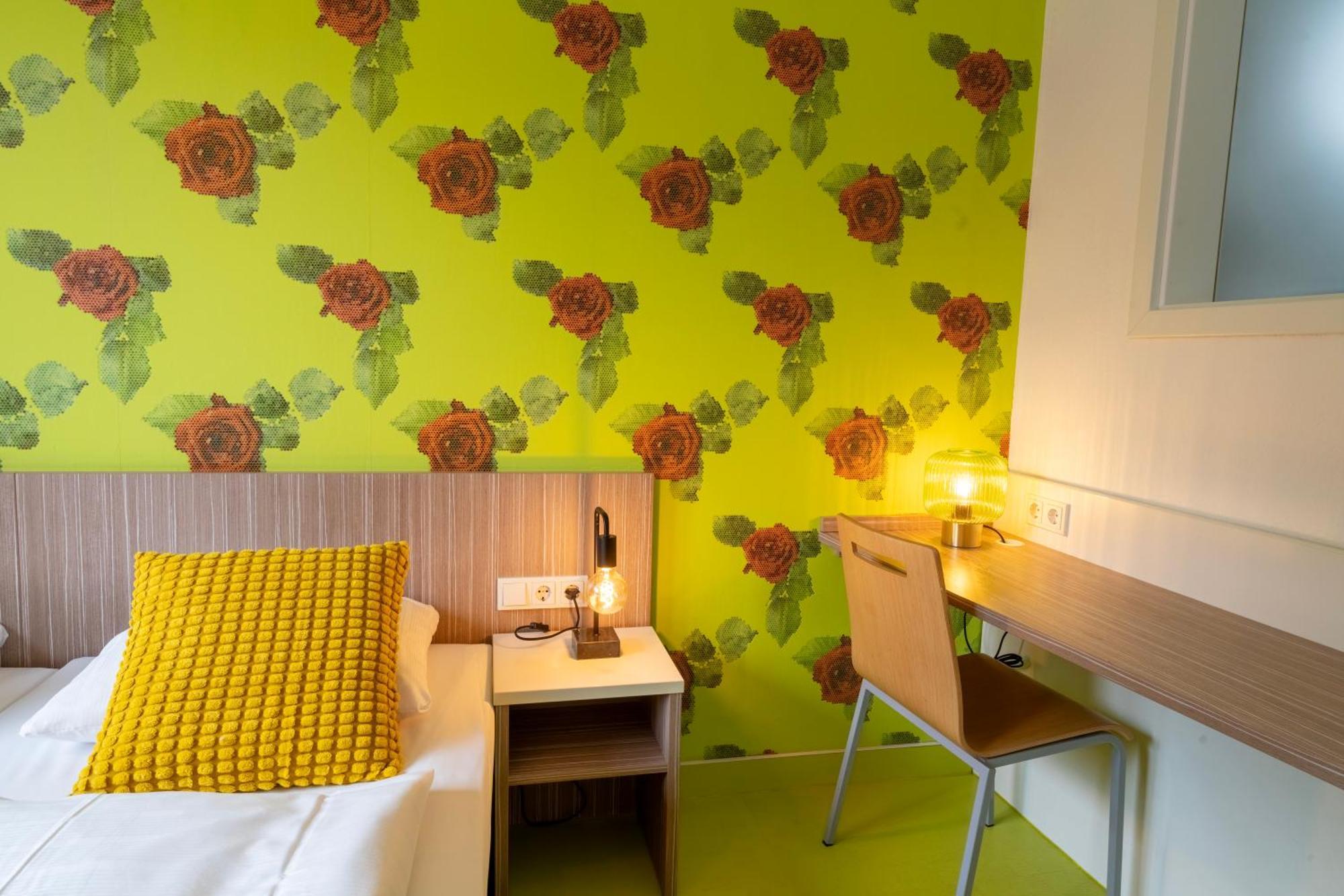 Hotel Madeleine Biohotel Saarbrücken Exteriör bild